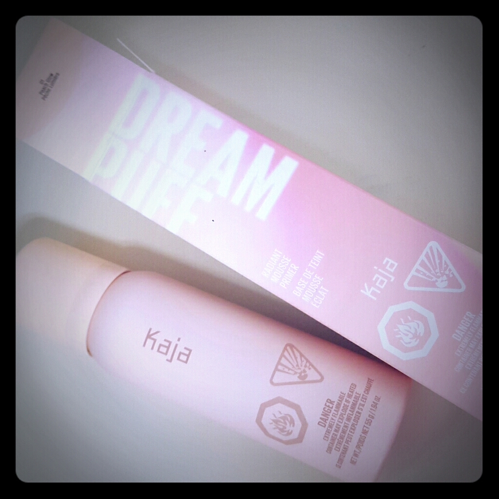 Kaja Dream Puff Radiant Mousse Primer